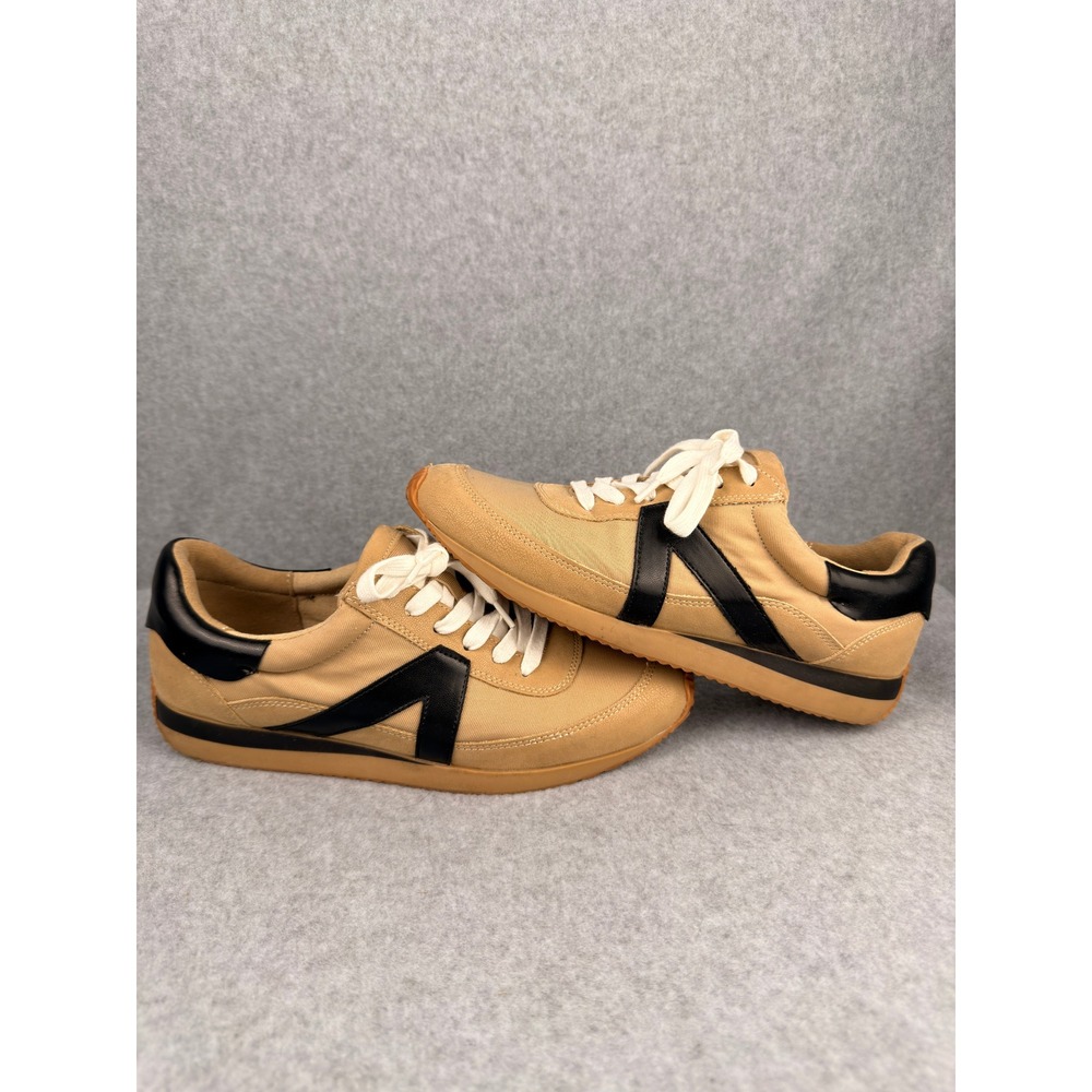 Loft Womens Tan and Black Lace Up Low Top Sneakers Size 7.5M